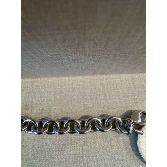 Women's Tiffany & Co. Silver Return to Tiffany Bracelet One Size - Picture 4 of 7